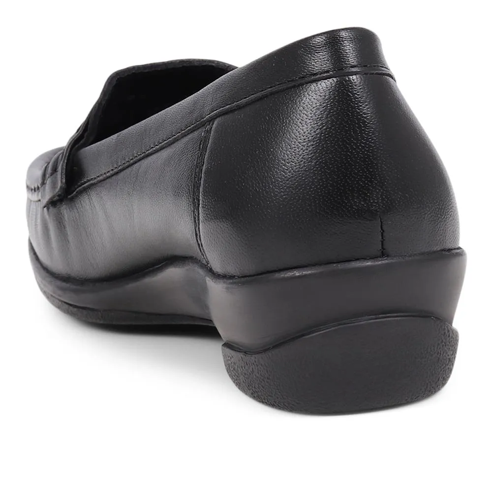 Leather Slip-On Loafers - NAP38023 / 325 236