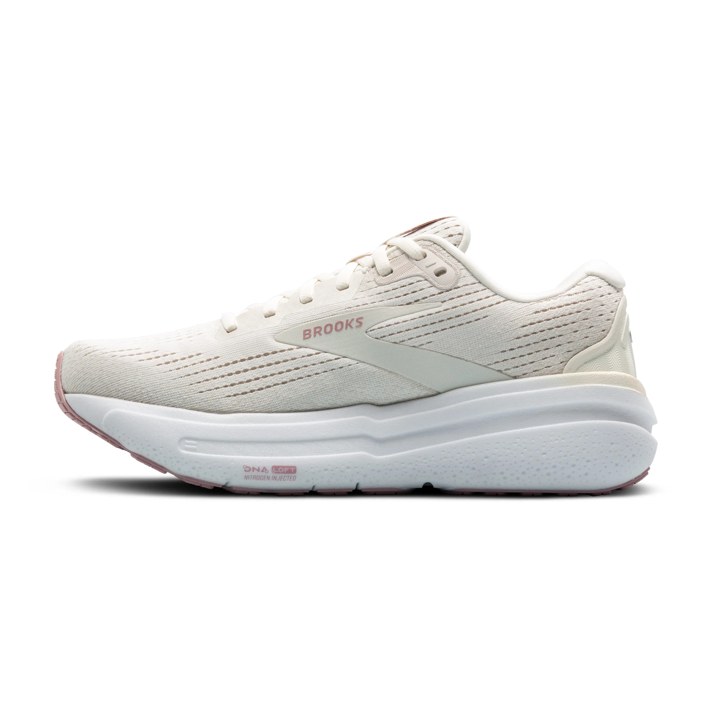 WOMEN'S GHOST MAX 2 - WIDE D - 190 COCONUT MILK/GRAY/ZEPHYR