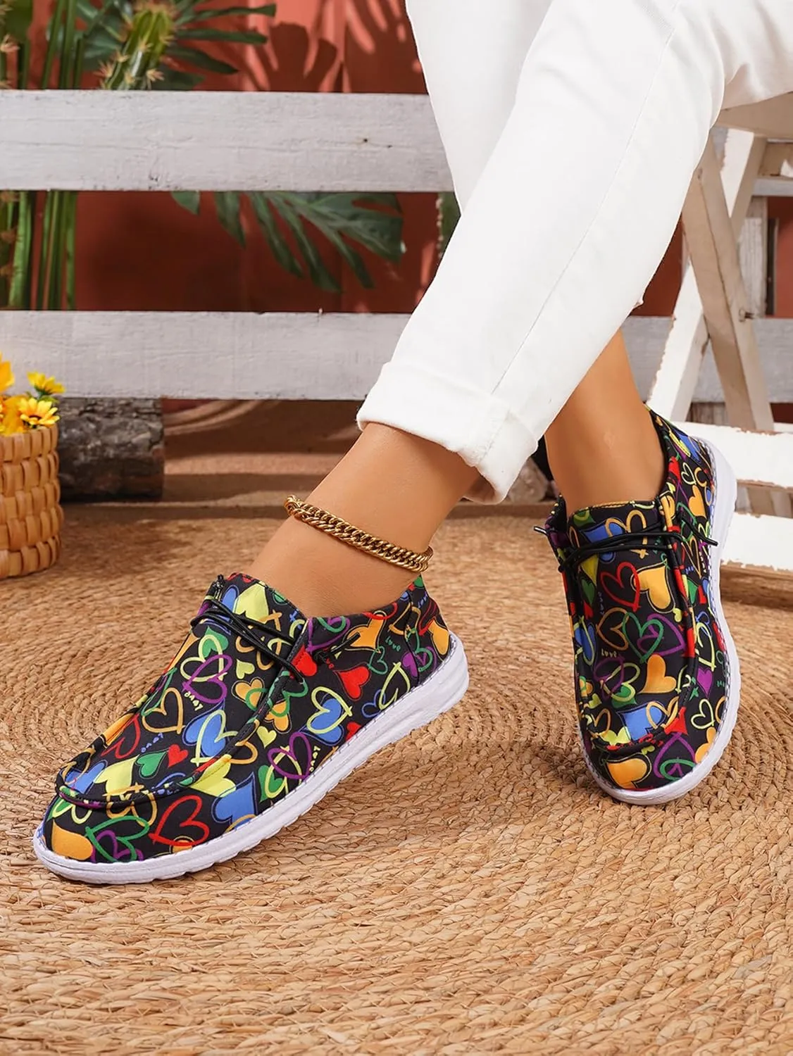Women's Slip Canvas Sneakers Lace-up Loafers Colorful Cartoon Floral Print Lightweight Comfortable Stylish Easy to Wear Casual Suitable for Daily Drive Wear