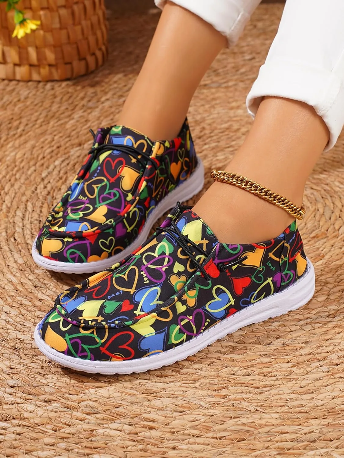 Women's Slip Canvas Sneakers Lace-up Loafers Colorful Cartoon Floral Print Lightweight Comfortable Stylish Easy to Wear Casual Suitable for Daily Drive Wear